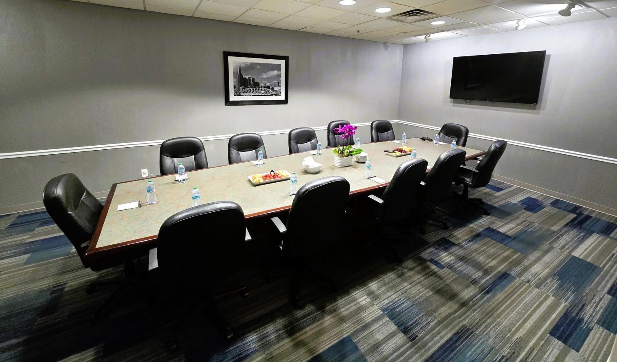 Holiday Inn Express Nashville-Downtown - Broadway By Ihg Exterior foto