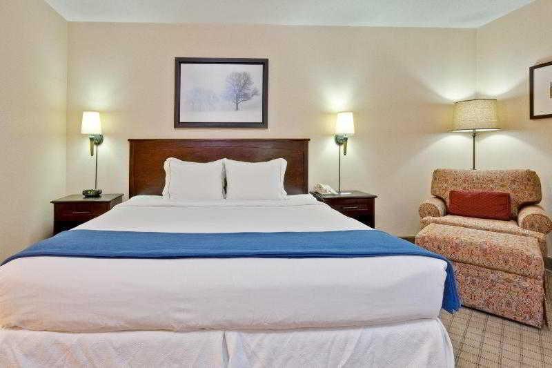 Holiday Inn Express Nashville-Downtown - Broadway By Ihg Quarto foto